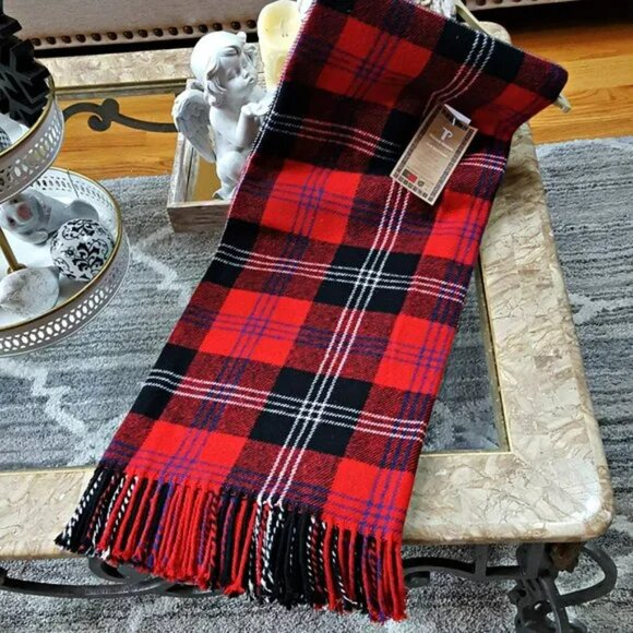 NEW! PORTUGAL Plaid FRINGE BLANKET THROW - Picture 3 of 3